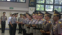 Sertijab Kabaintelkam dan Kapolda, Kapolri Singgung Senayan