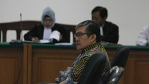 Mantan Kepala Bappebti Divonis 8 Tahun Penjara