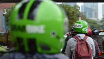 Ojek Online Mangkal di Trotoar, Ini Kata Kadishub DKI