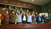 Berebut Jabatan DPR, KMP dan KIH 