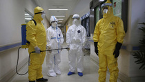 Cegah Ebola Penjualan Seragam 