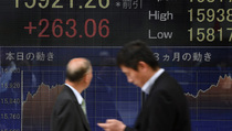 Harga Minyak Terus Turun, Bursa Asia Kembali Melemah
