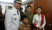 Resmi Jadi Gubernur, Basuki Terima Ucapan Selamat dari Para Pejabat DKI
