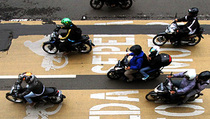 Hanya Motor Dinas Operasional yang Boleh Lintas Kawasan Pembatasan Motor