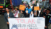KAMMI Kembali Geruduk Kementerian ESDM dan Istana