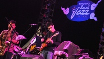 Bernuansa Budaya Pesisir, 