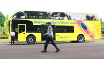 Tahir Foundation Sumbang Lima Bus Tingkat untuk Pemprov DKI