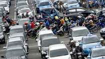 Soal Pelarangan Sepeda Motor, Basuki Tekankan Ketersediaan Bus Tingkat