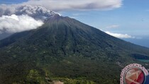 BPBD Waspadai Sisa Material Erupsi Gunung Gamalama