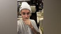 Kado Natal Justin Bieber: Jet Pribadi!