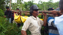 Diintai Teroris, Warga Poso Pesisir Terancam Kelaparan