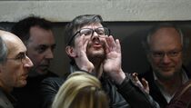Depresi, Kartunis Charlie Hebdo Mengundurkan Diri