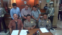 Polisi Telusuri Penyebar Pesan 