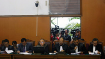 Pengacara BG Yakin Penyelidikan KPK Tidak Sah