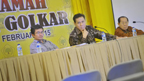 Kubu ARB Hadiri Sidang Mahkamah Partai Golkar