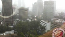 Hujan Turun di Makassar, Warga Gembira