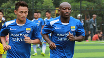 Striker Asal Kamerun Gagal Tembus Seleksi Persib
