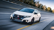 Civic Type R Lahap Nurburgring dalam 7 Menit 50 Detik