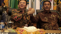 VIDEO: Kurang Santun, Ahok Minta Maaf 