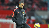 Mark Hughes Dukung Giggs Tangani Timnas Wales