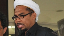 Puisi Neno, Ngabalin: Ini Penistaaan Agama