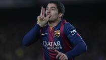 Di Inggris, Suarez Cuma Mau Bela Liverpool