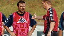 Legenda Barca Sebut Van Gaal sebagai 