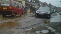 April, Jalan Raya Hankam Bekasi Diperbaiki