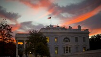 Penyusup Gedung Putih Ditangkap Saat Obama Rayakan Thanksgiving