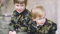KIsah Koki Istana tentang Makanan Favorit Pangeran William dan Harry Kecil