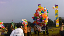 Sambut Ulang Tahun ke-40, TMII Terbangkan 2.000 Balon Berhadiah