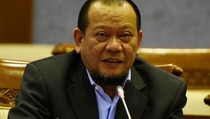 Masa Tinggal Segera Berakhir,‎ La Nyalla Masih Buron