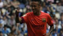 Neymar Tuntaskan Impiannya Semasa Kecil