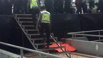 Insiden Orang Terbakar, Acara Buruh di Gelora Bung Karno Dihentikan