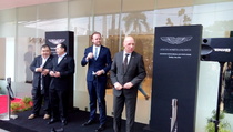 Aston Martin Buka Showroom di Jakarta