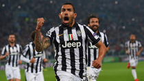 Nedved Pastikan Tevez Hengkang ke Boca Juniors