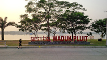 Taman Kota Waduk Pluit Jadi Tempat Favorit Olahraga