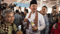 Basuki Resmikan Penataan PKL Lenggang Jakarta