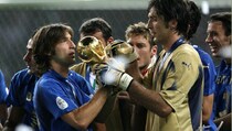 Olympiastadion, Manis buat Pirlo dan Buffon, Pahit untuk Mascherano