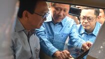Taxi Blue Bird MPV