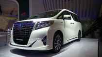 Sewa Mobil Alphard Rp 25 Juta Per Hari untuk HUT RI di IKN, Mensesneg: Kita Akan Gunakan Bus