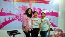 LovePink Gelar 