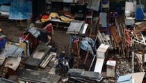 Atasi Kemiskinan, Jokowi Perlu Jurus Insentif Fiskal-Moneter Plus