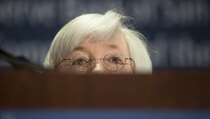 The Fed akan Mulai Menyesuaikan Kebijakan, Bukan Mengetatkan