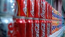 Industri Minuman Ringan Tahan Kenaikan Harga