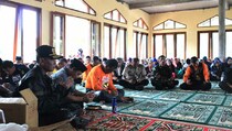 Tepis Kesan Arogan, Penunggang Moge Gelar Baksos di Garut