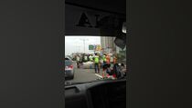 Mobil Pick Up Terbalik di Tol Wiyoto Wiyono Sebabkan Macet Panjang
