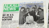 Koran Bertanda Tangan John Lennon Terjual 2.000 Poundsterling