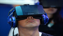 Tarik Peminat, Oculus Pangkas Harga Headset VR