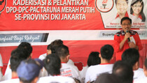 Djarot Ajak Kader TMP Lawan Provokasi dengan Senyuman